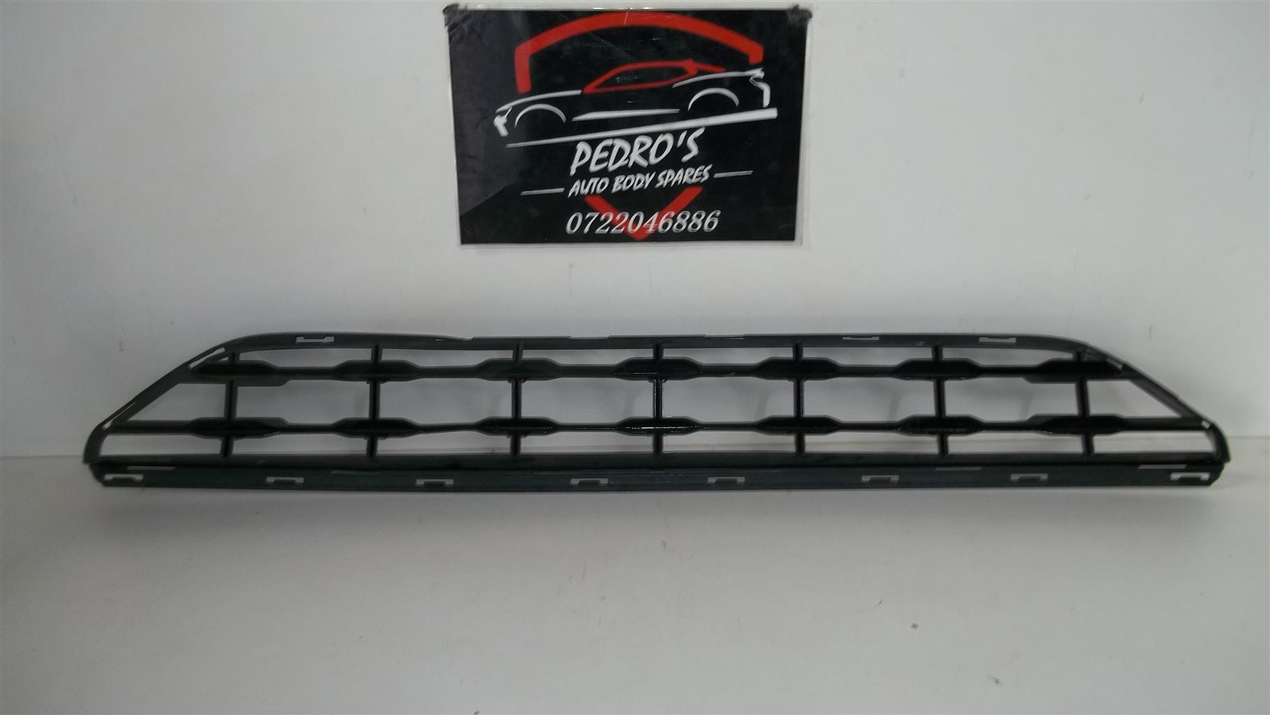 Volvo XC90 '16-'18 front bumper lower grilles - Private Seller Volvo XC90 '16-'18 front bumper lower grilles - Private Seller