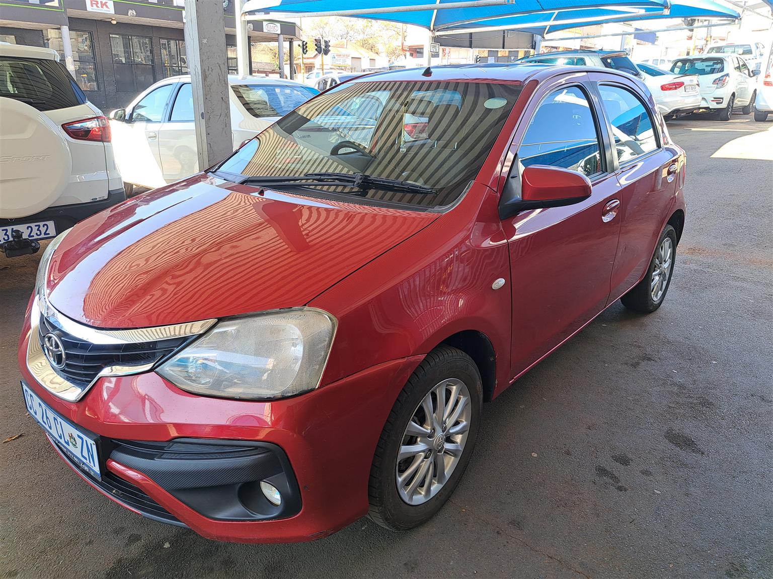 TOYOTA ETIOS 1.5 HATCH