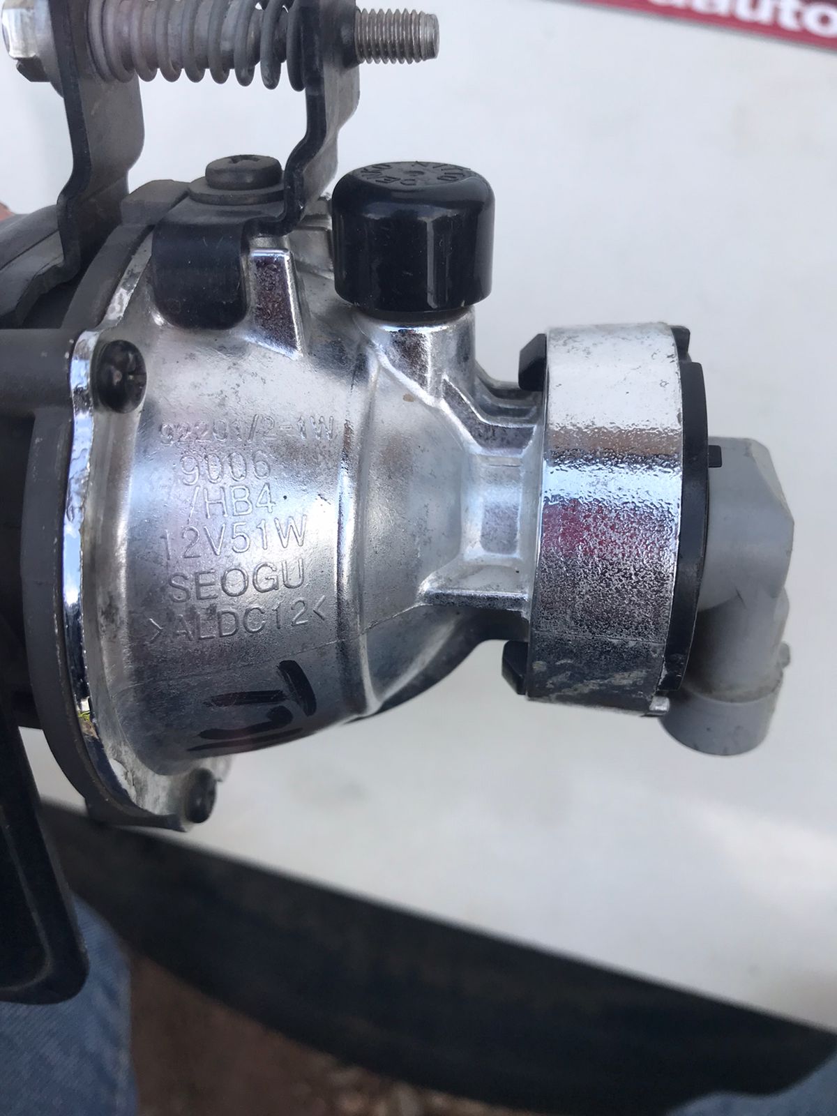Kia Rio MK3 right side LED gog light - Private Seller Kia Rio MK3 right side LED gog light - Private Seller