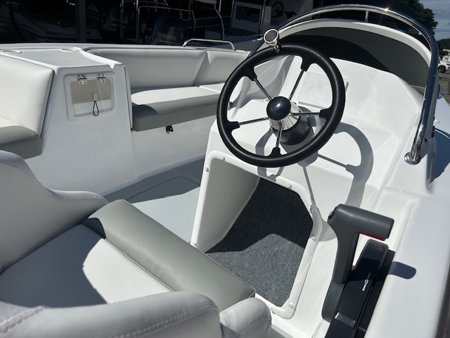 Explorer EVO 19SLC(NEW)with NEW Yamaha F150hp Motor