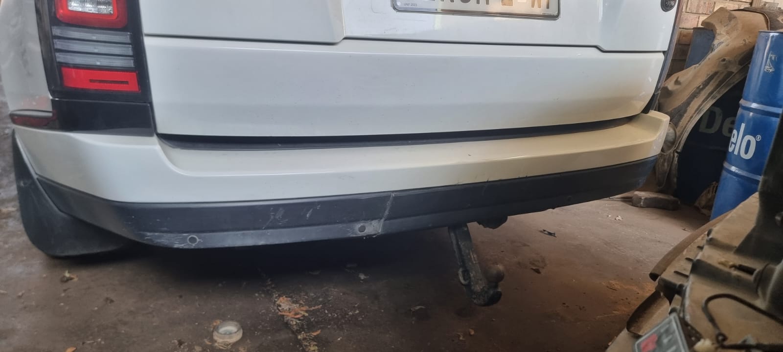 2013 Range Rover Vogue 4.4 SDV8 Spares - White in colour