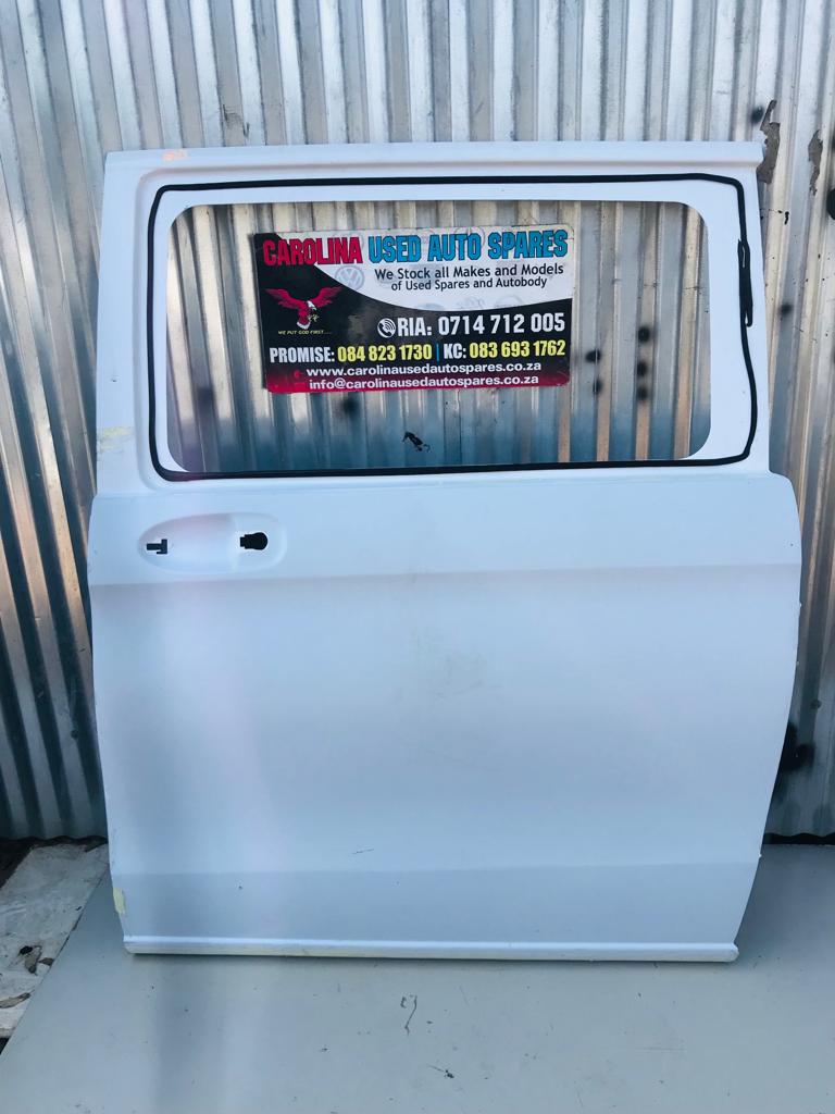 Mercedes Benz W447 Viano left sliding door - Private Seller Mercedes Benz W447 Viano left sliding door - Private Seller