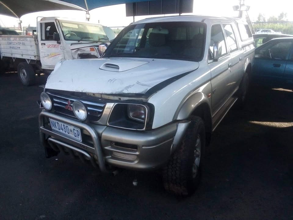 Mitsubishi Colt 2.8 stripping for parts - Private Seller