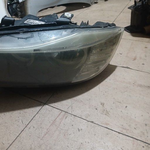 bmw e90 headlight - Private Seller