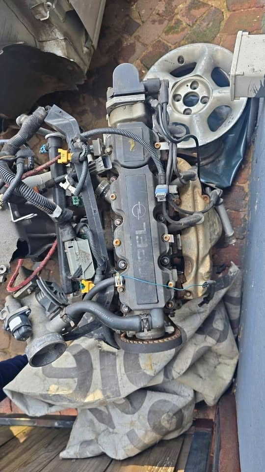 Opel corsa gamma engine available - Private Seller Opel corsa gamma engine available - Private Seller