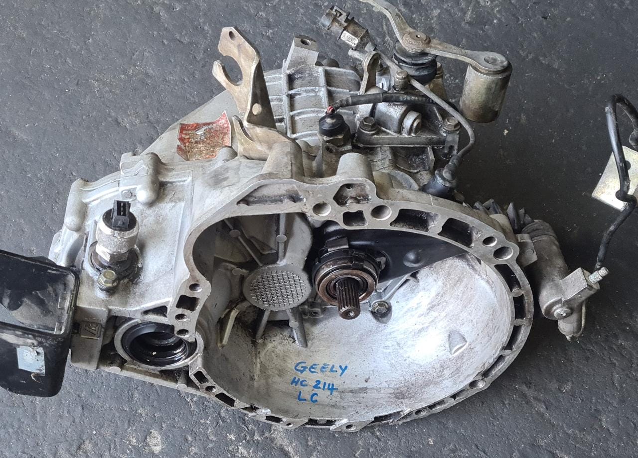 GEELY LC 1.3LT GEARBOX - Private Seller GEELY LC 1.3LT GEARBOX - Private Seller