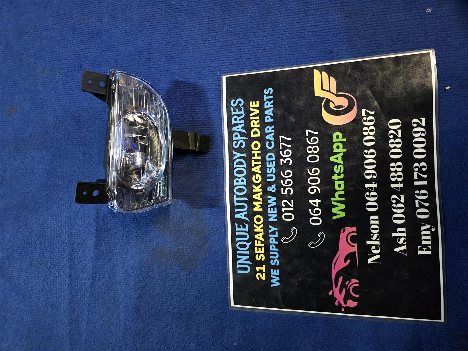 Mahindra Scorpio Pick up fog lights L&R