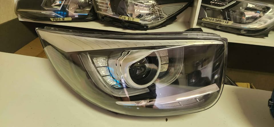 Kia picanto LED headlight super clean - Private Seller Kia picanto LED headlight super clean - Private Seller