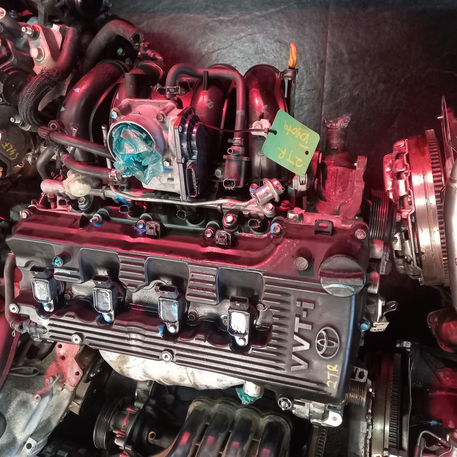 Toyota Hilux Quantum 2.7 2TR engine for sale - Private Seller