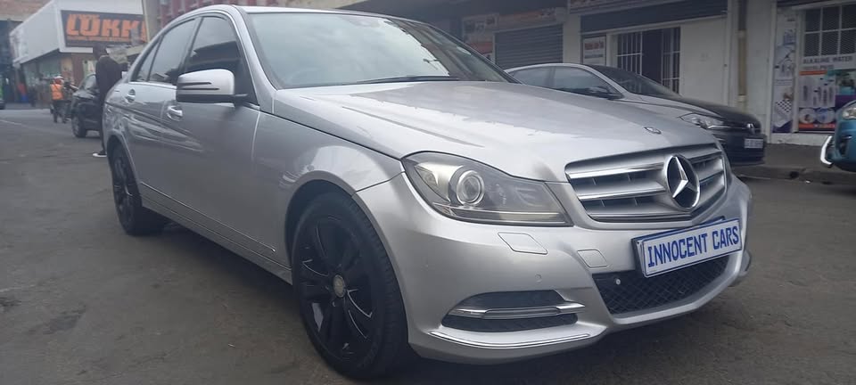 2013 MERCEDES BENZ C200 PETROL, AUTOMATIC, SILVER COLOUR, MILEAGE 143000KM,