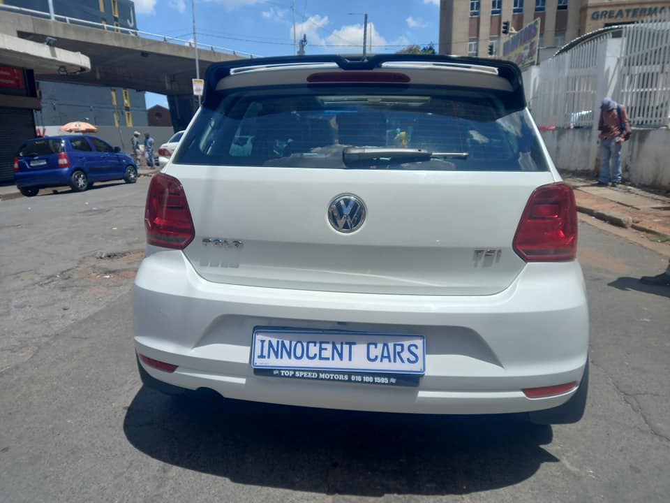 2016 VW POLO 1.2 TSI HIGHLINE PETROL, AUTOMATIC DSG, WHITE COLOUR, MILEAGE