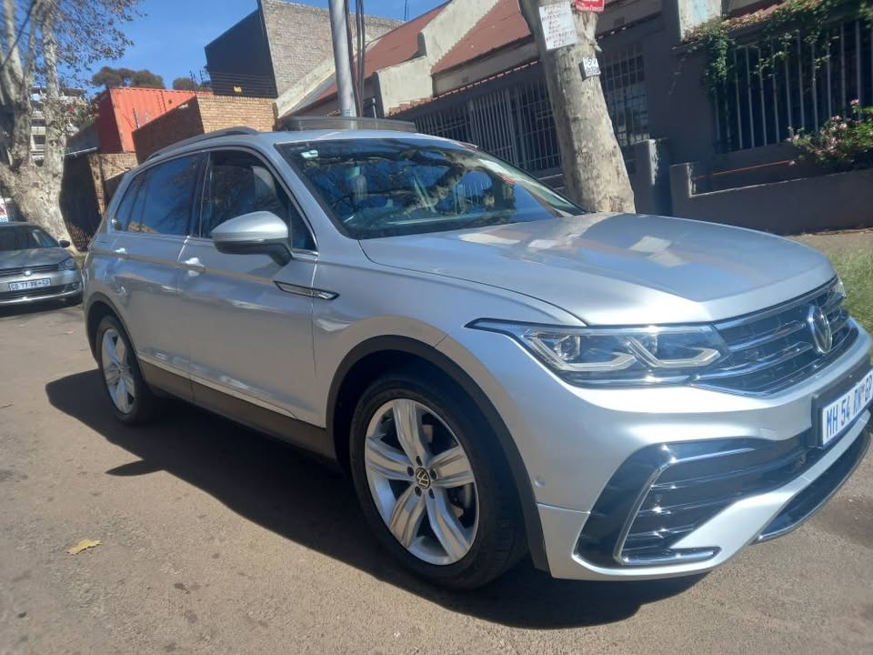2022 VW Tiguan 1.4 TSI Petrol, Automatic, Silver, 86000kms