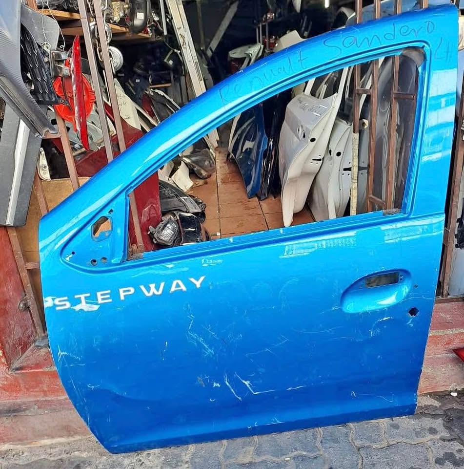 Renault Sandero Stepwqy door - Private Seller Renault Sandero Stepwqy door - Private Seller