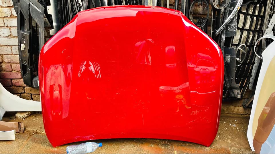 Toyota Hilux GD6 bonnet - Private Seller Toyota Hilux GD6 bonnet - Private Seller