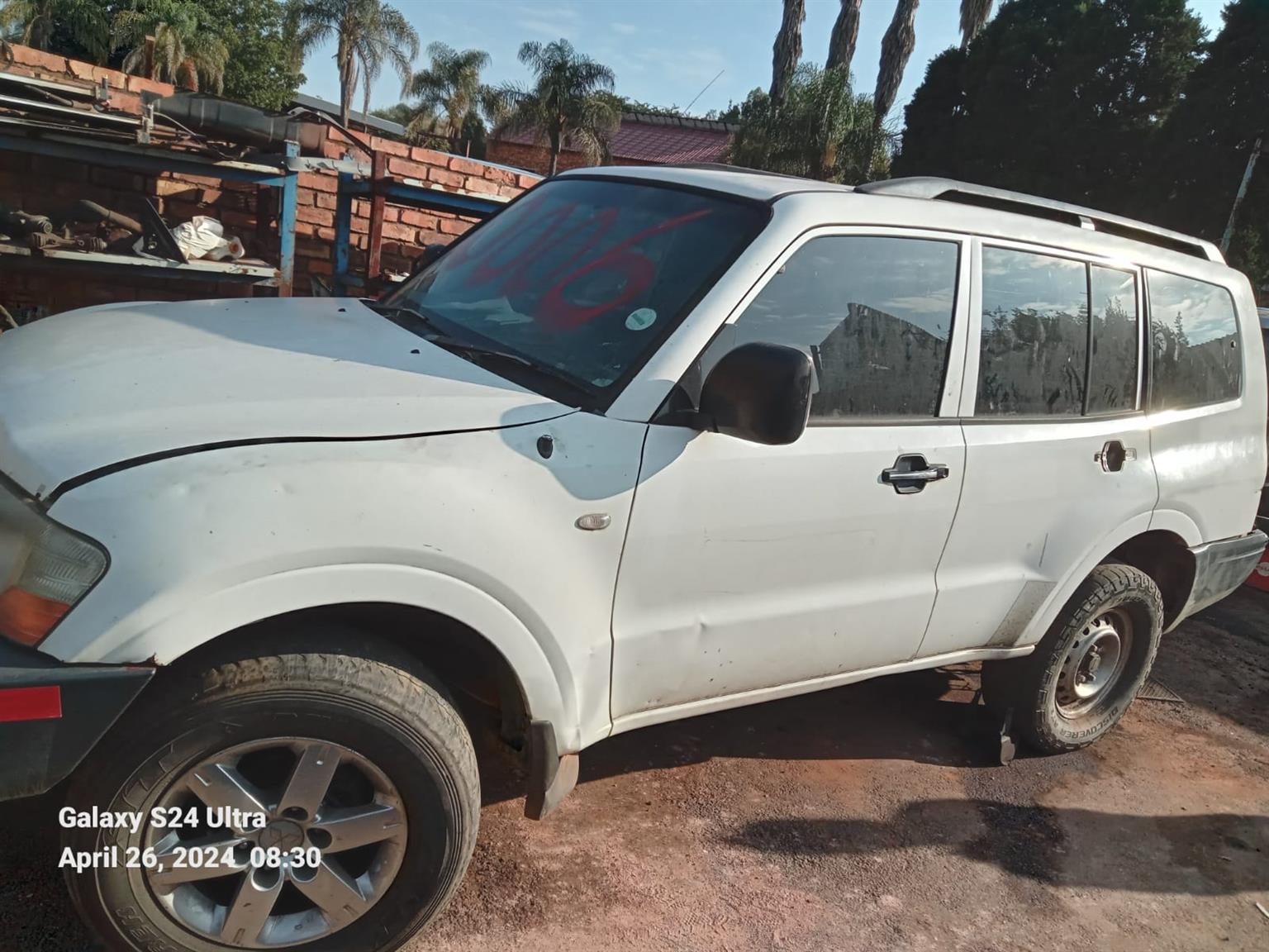 Mitsubishi CK 3.2 DID LWB, 2006 Model Parts for Stripping - Private Seller