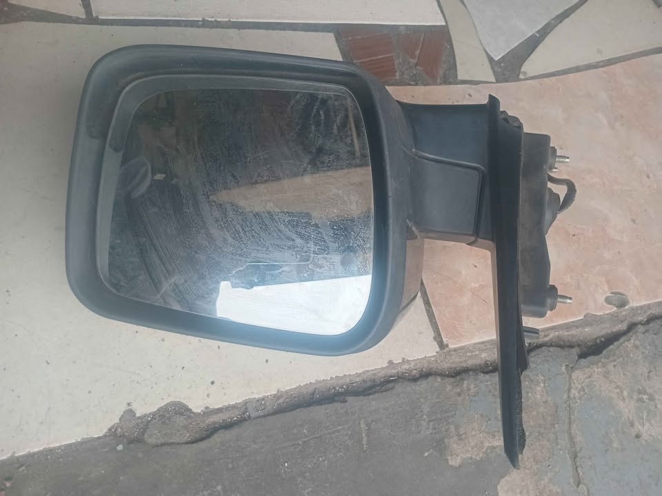 Toyota Hilux, VII 2011 - 2015 facelift Exterior Door mirror (wing mirror) left side 022242 - Private Seller Toyota Hilux, VII 2011 - 2015 facelift Exterior Door mirror (wing mirror) left side 022242 - Private Seller