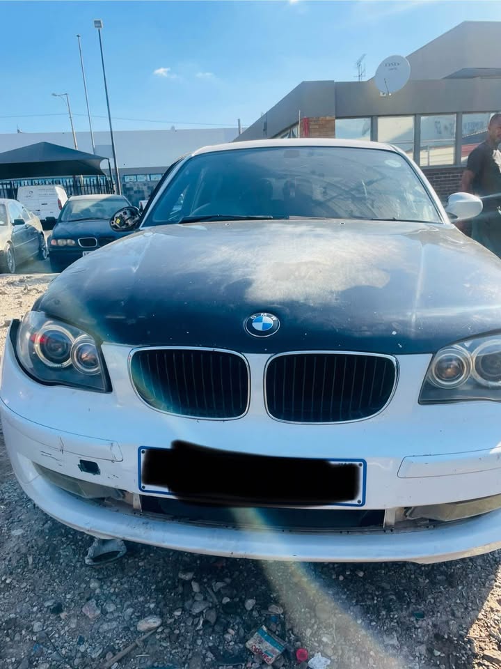 BMW E87 1Series parts for sale call or WhatsApp - Private Seller
