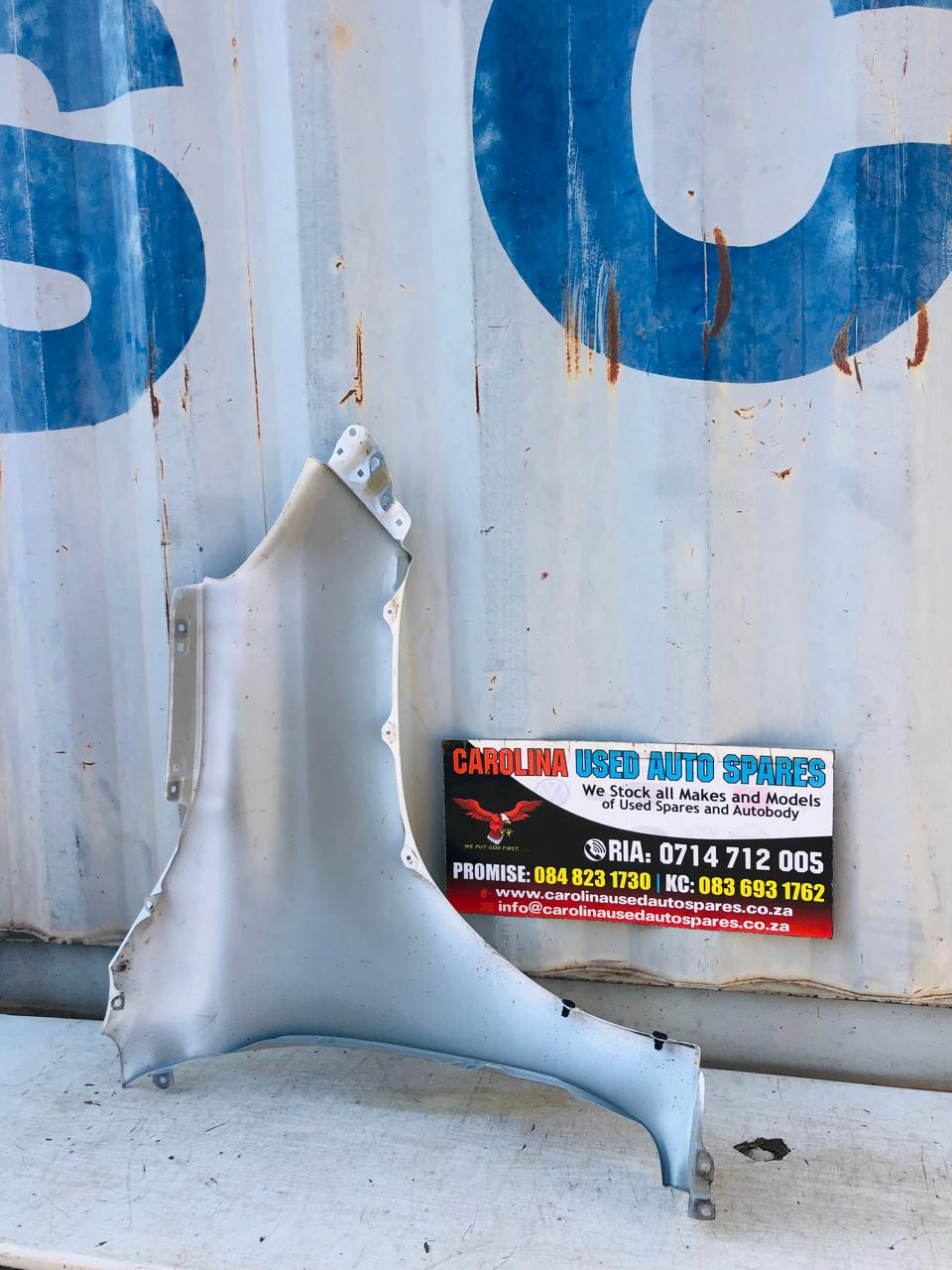Toyota Hilux Gd6 left side fender (2016-2022) - Private Seller Toyota Hilux Gd6 left side fender (2016-2022) - Private Seller
