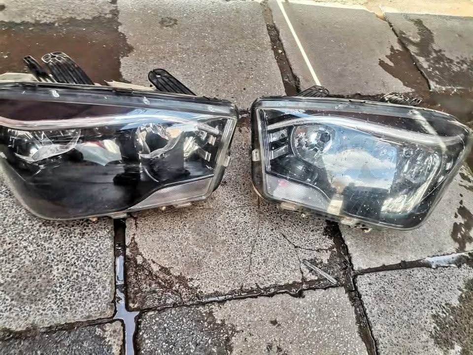 Mahindra Scopio Headlight Normal Left & Right 2018 -20 Used Auto Spare Parts - Private Seller Mahindra Scopio Headlight Normal Left & Right 2018 -20 Used Auto Spare Parts - Private Seller