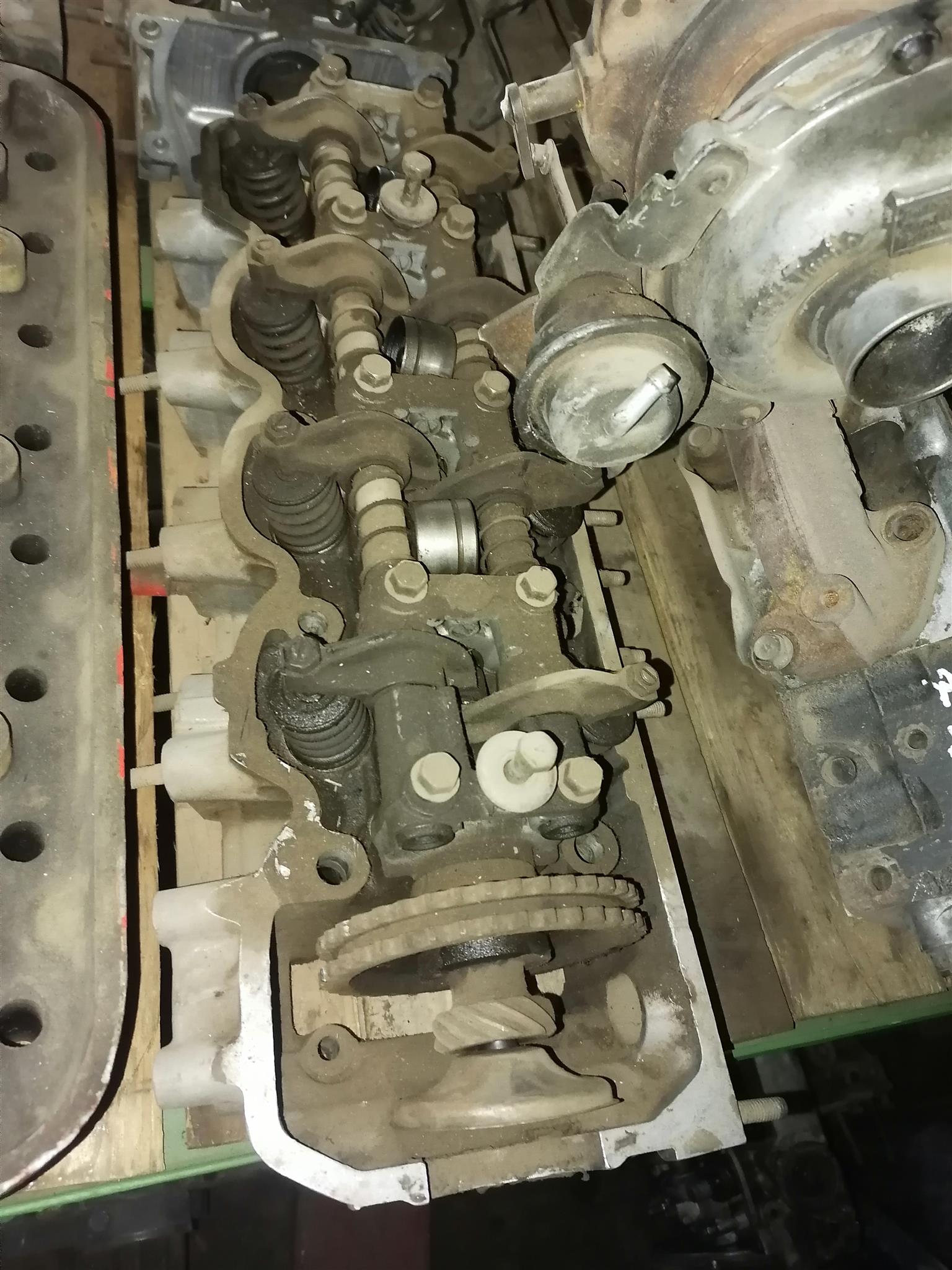 Mitsubishi 4g54 cylinder head for sale - Private Seller Mitsubishi 4g54 cylinder head for sale - Private Seller