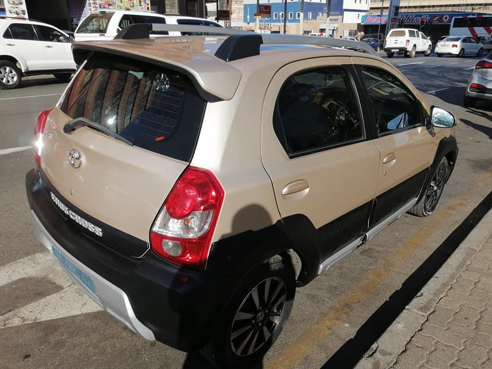 2014 Toyota ETIOS CROSS 85000km
