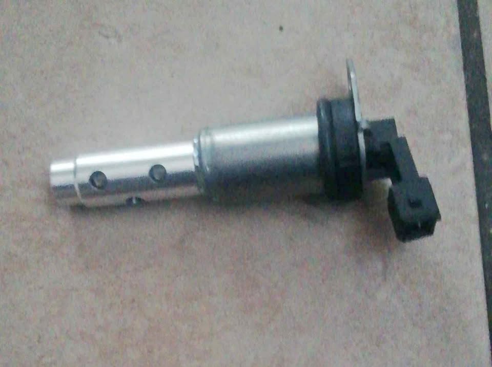 BMW E90 N52 oil control valve 6 cyl - Private Seller BMW E90 N52 oil control valve 6 cyl - Private Seller