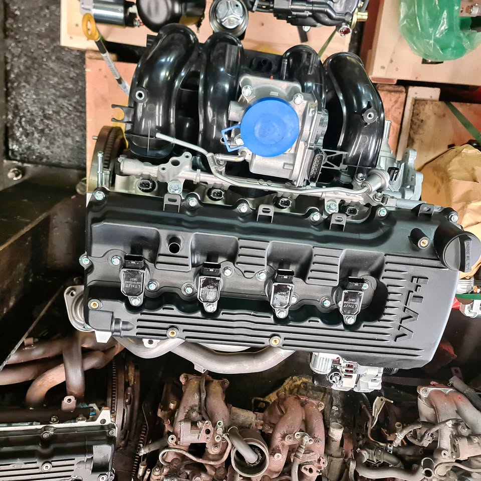 TOYOTA 2TR BRAND NEW IMPORTED ENGINE - Private Seller TOYOTA 2TR BRAND NEW IMPORTED ENGINE - Private Seller