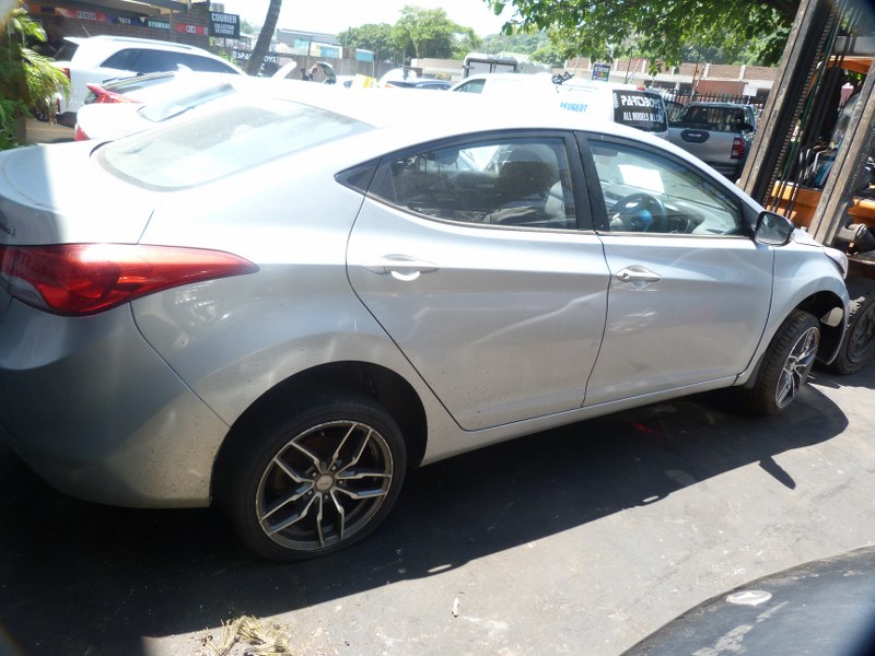 Hyundai Elantra 1.6 GLS Premium Manual Silver - 2012 STRIPPING FOR SPARES - Private Seller Hyundai Elantra 1.6 GLS Premium Manual Silver - 2012 STRIPPING FOR SPARES - Private Seller