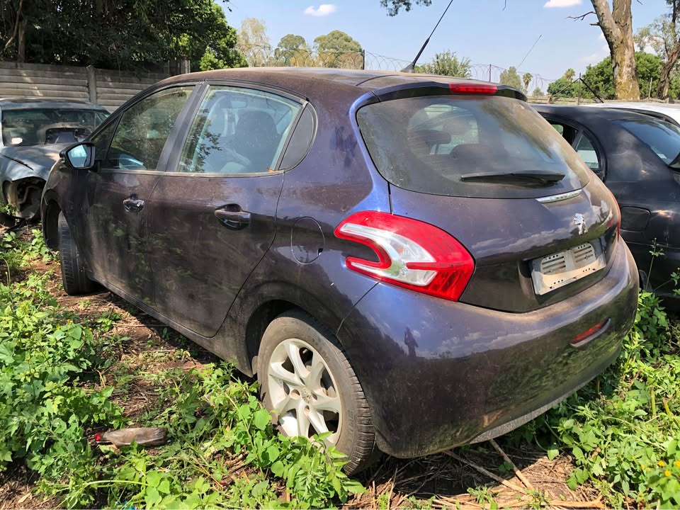 Peugeot 208 Breaking for Spares - Second Hand Parts for Sale - Private Seller Peugeot 208 Breaking for Spares - Second Hand Parts for Sale - Private Seller