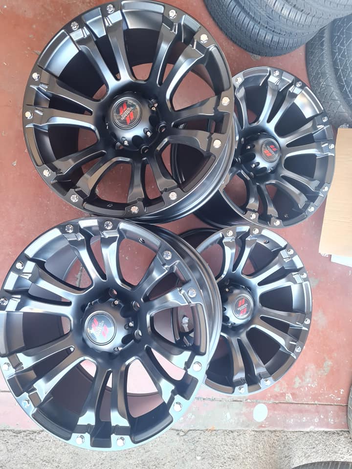 Bakkie universal wheels size 18 pcd 6x139 they fit most bakkies brand new