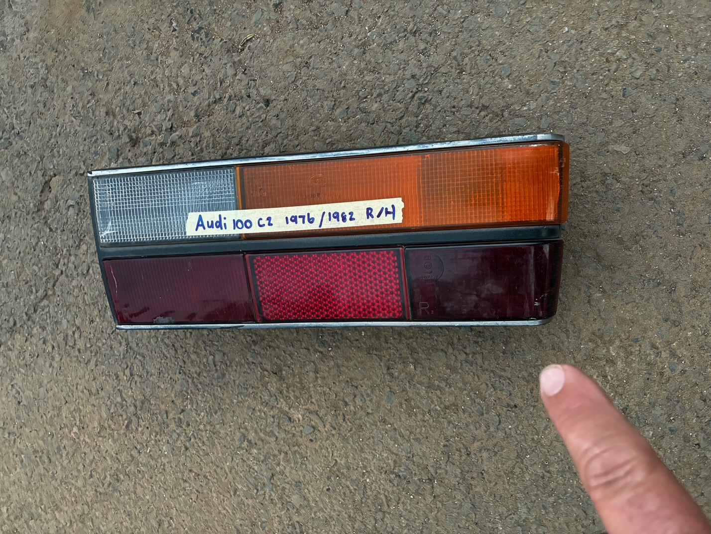 Audi 100 Tail Light C2 Right Lights OE Original item - Private Seller Audi 100 Tail Light C2 Right Lights OE Original item - Private Seller