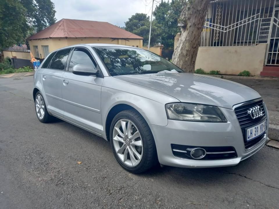 2011 Audi A3 1.8T Petrol, Automatic, Service Book, Silver Color, Mileage