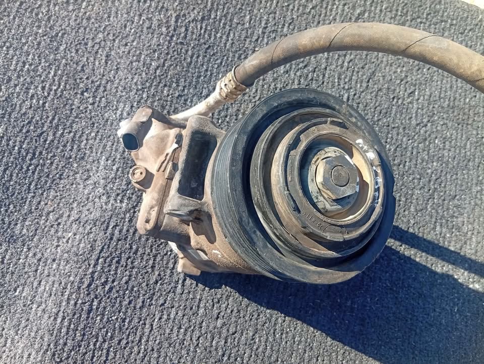 Mercedes Benz w204 Aircon pump