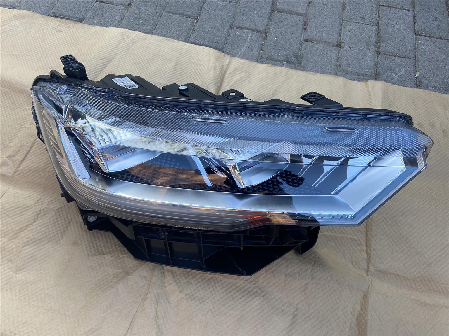 2023 HAVAL H6 GT FULL LED HEADLIGHT RIGHT SIDE FOR SALE. BRAND NEW - Private Seller