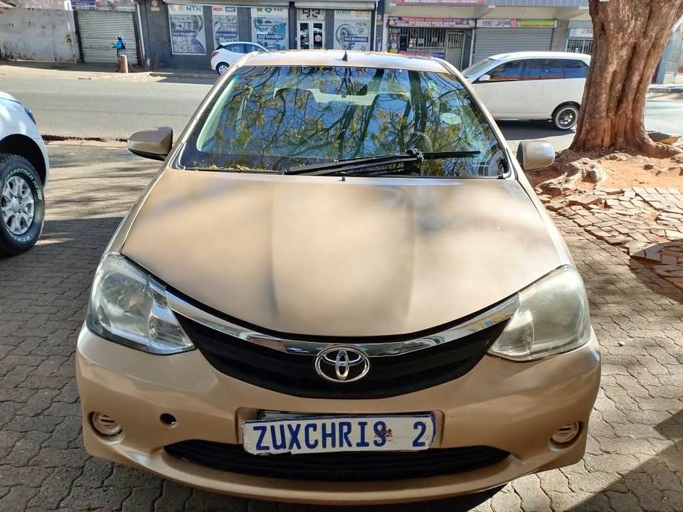 2016 TOYOTA ETIOS 1.5 SEDAN MANUAL  PETROL   CODE 2 PRICE R75,000 CONTACT MR CHRIS  CEO