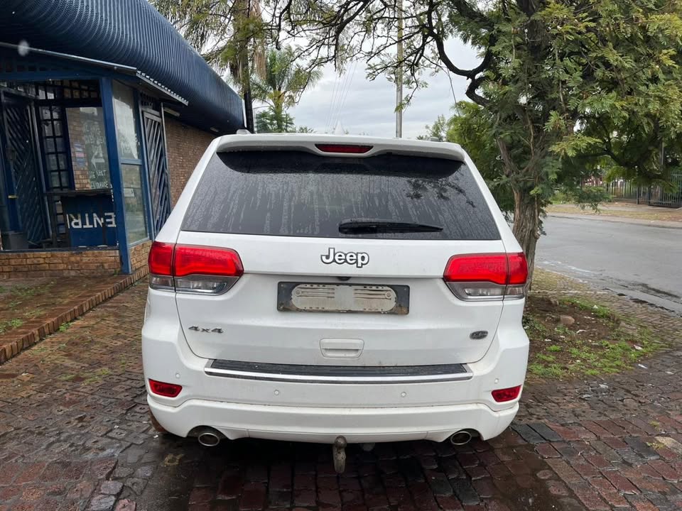 Jeep Grand Cherokee WK2 Used Parts For Sale - Private Seller