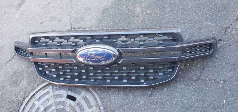 Ford Ranger T9 Grill. Call or DM . - Private Seller
