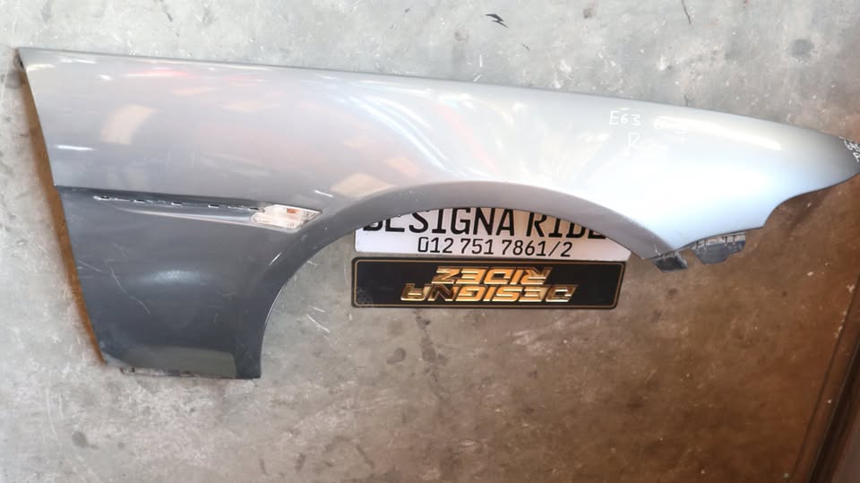 BMW E63 M6 FRONT RIGHT FENDER - Private Seller BMW E63 M6 FRONT RIGHT FENDER - Private Seller