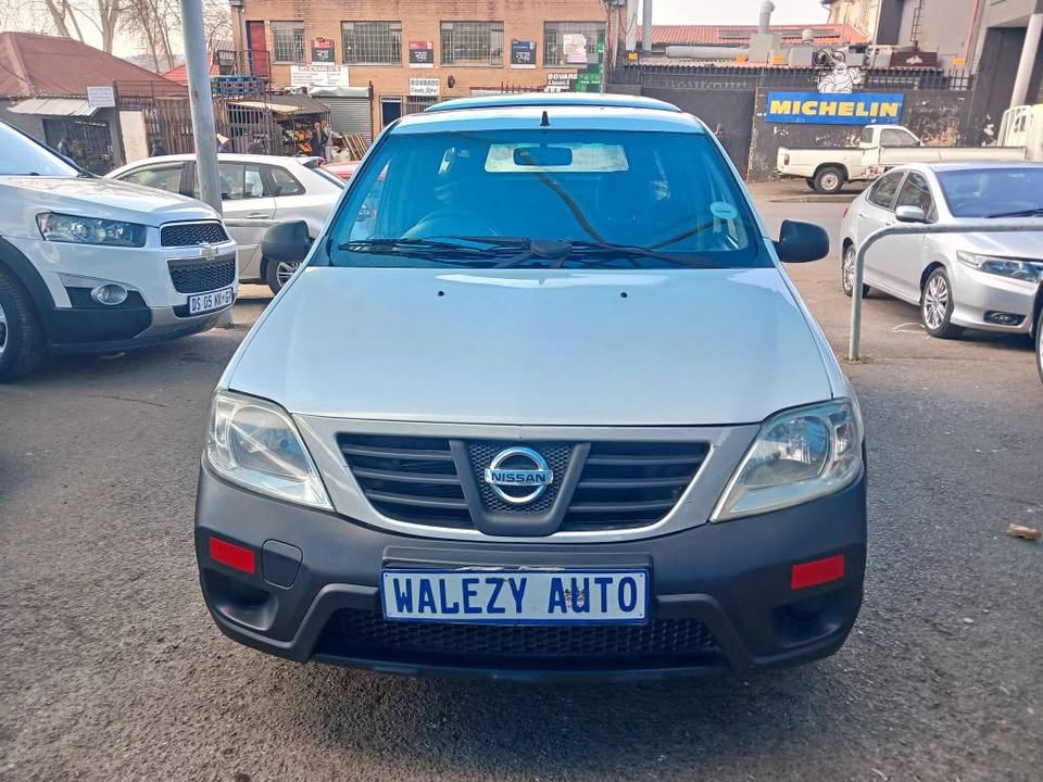 2015 NISSAN NP200 1.6 BAKKIE  Transmission: Manual  Mileage: 129000km  Fueltype: Petrol  White