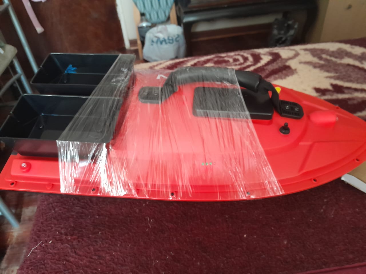 Bait boats,red