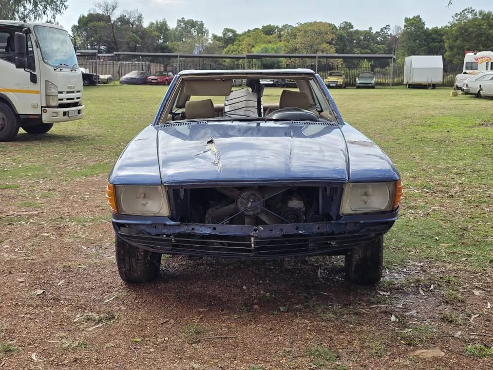 1983 Mercedes-Benz R107 | Junk Mail Marketplace