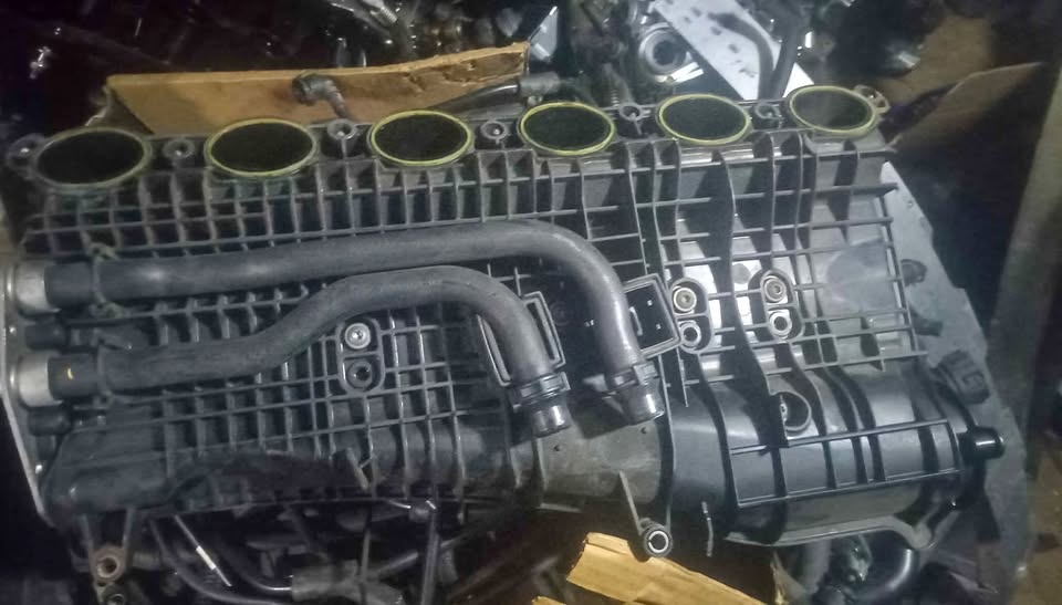 Bmw G11 G12 intake manifold - Private Seller Bmw G11 G12 intake manifold - Private Seller