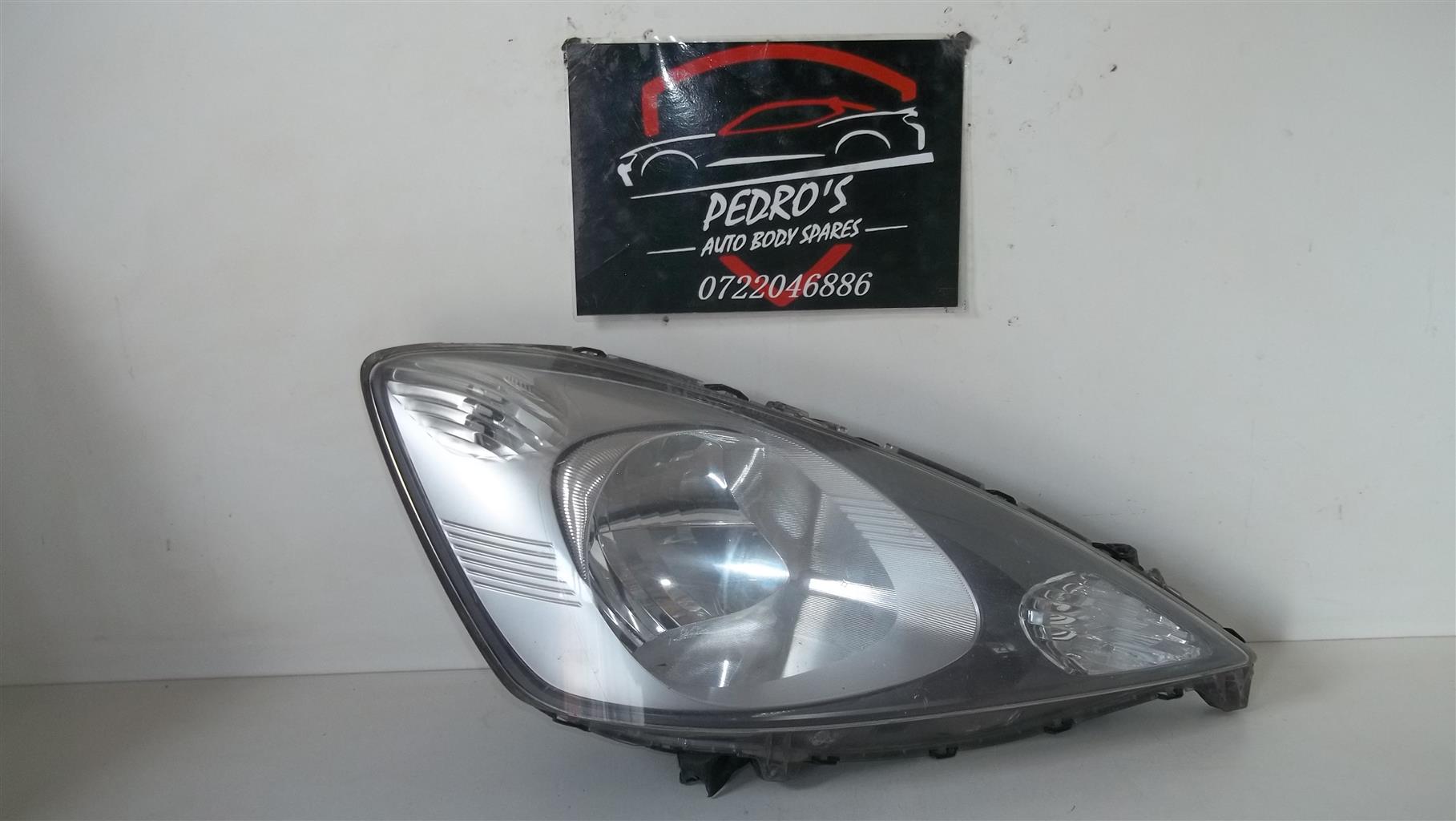 Honda Jazz/Fit right headlight - Private Seller Honda Jazz/Fit right headlight - Private Seller