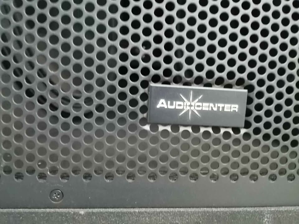 AUDIOCENTER 18" BASS BIN
