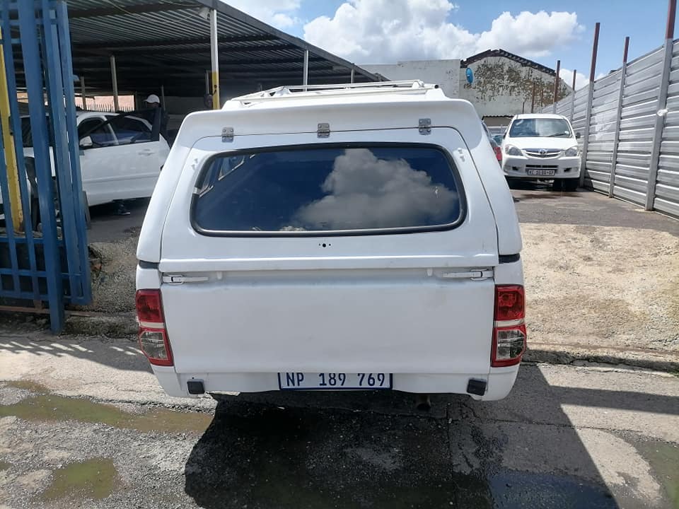 2012 Toyota Hilux 2.0 Vvti single cab