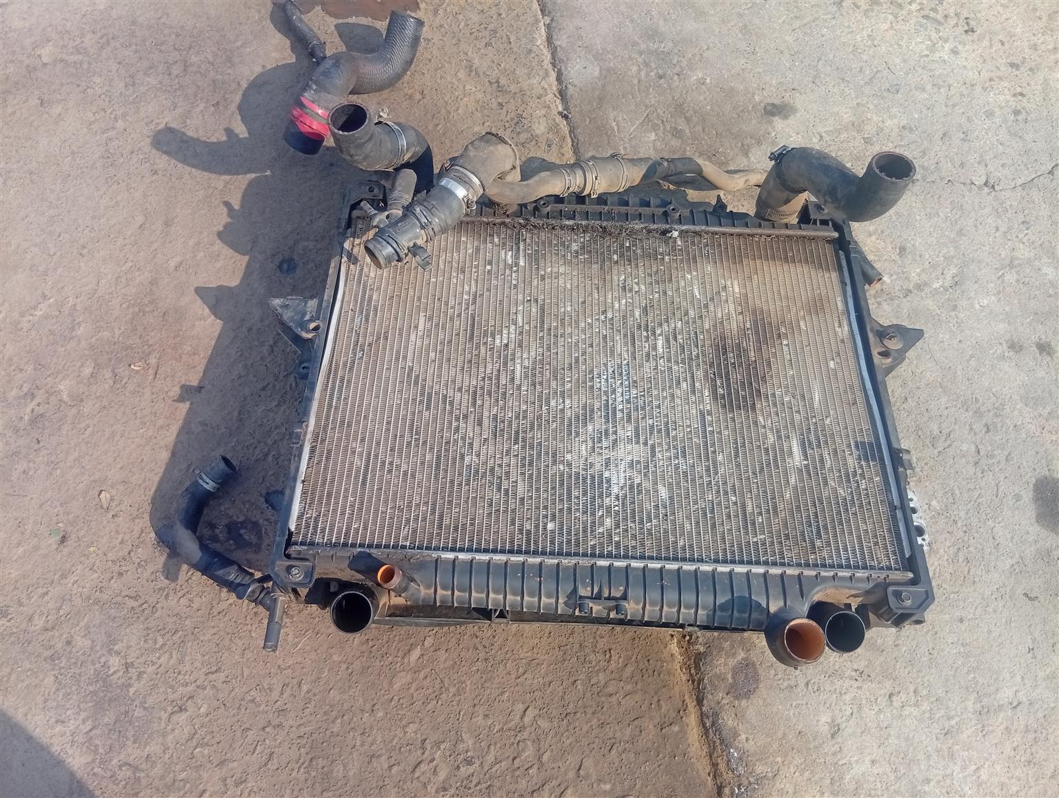 2008 Land rover range rover water radiator water radiator set - Private Seller 2008 Land rover range rover water radiator water radiator set - Private Seller