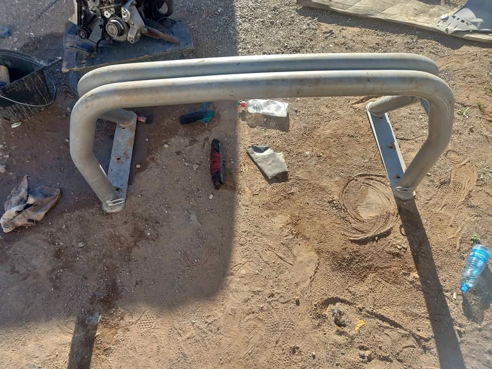 NISSAN NP300 ROLLBAR - Private Seller NISSAN NP300 ROLLBAR - Private Seller