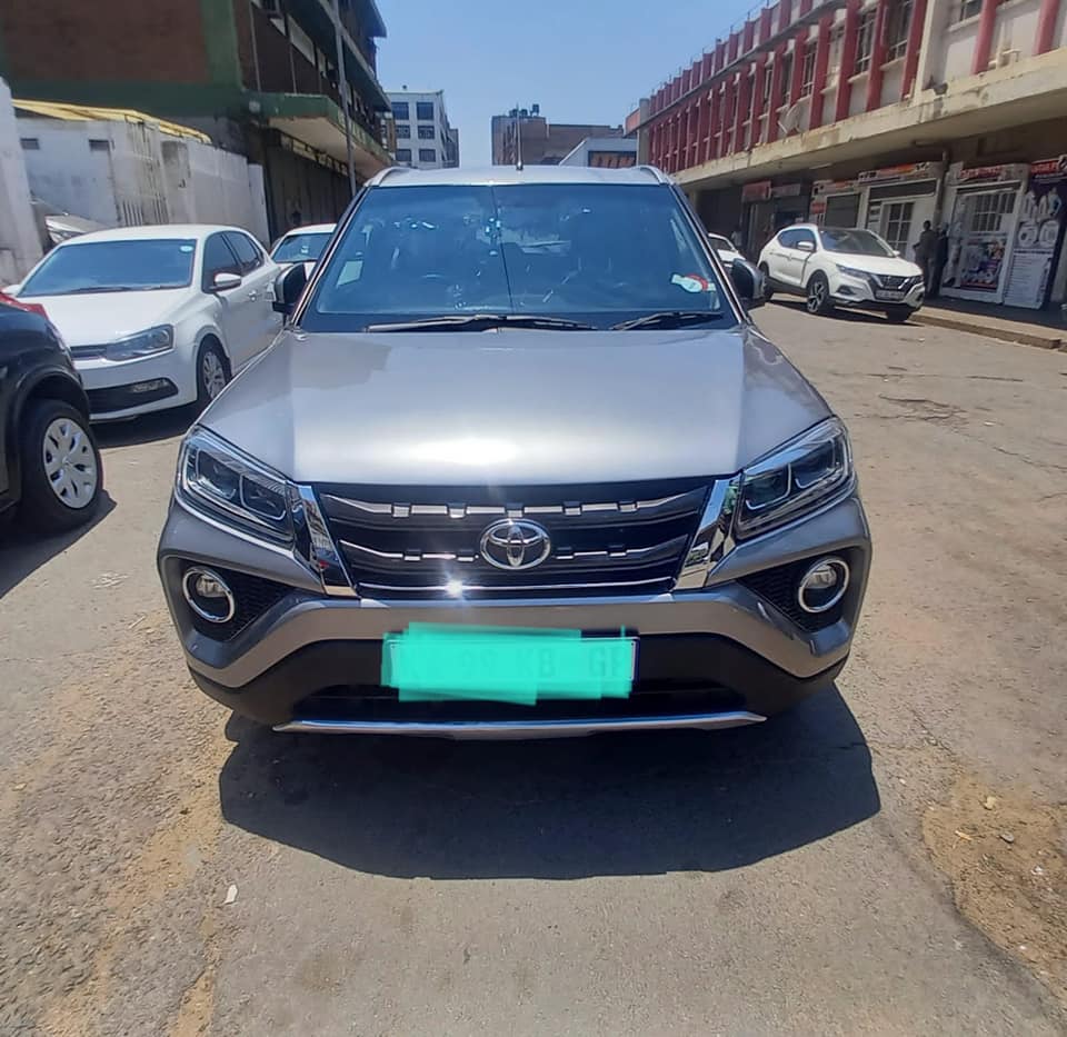 2023 TOYOTA URBAN CRUISER XR 1.5 PETROL ENGINE, AUTOMATIC, GREY IN COLOR, 10000KM
