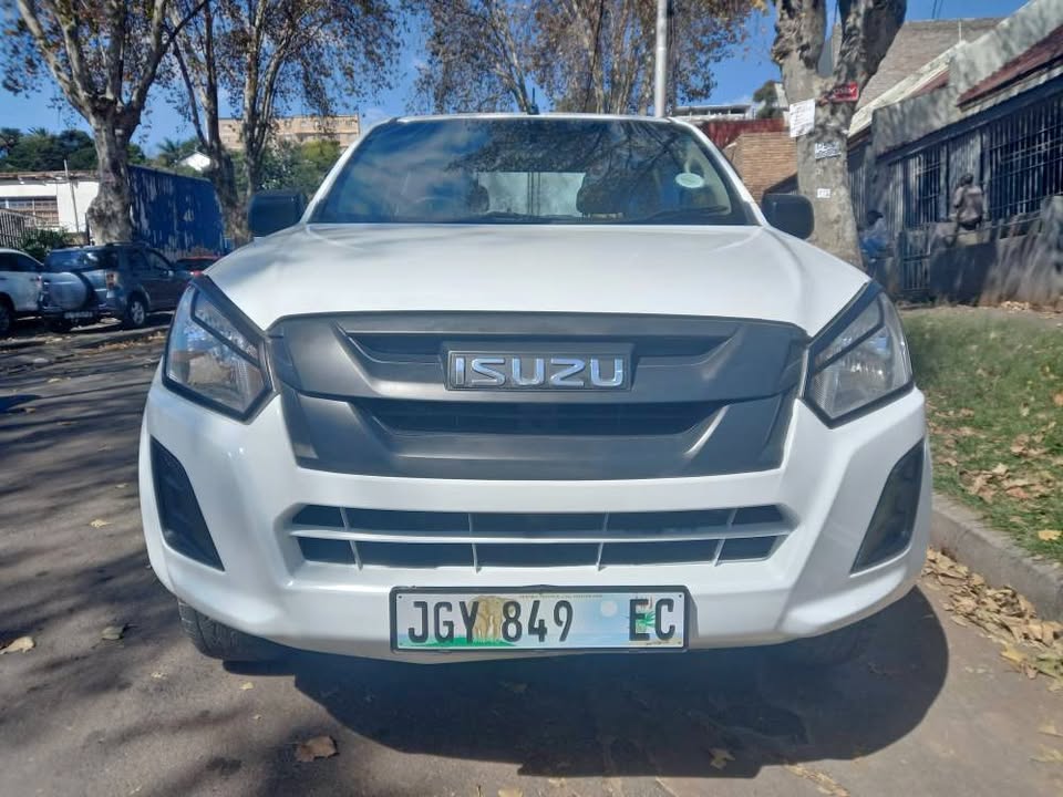 2019 ISUZU KB250 DMAX DOUBLE CAB DIESEL, MANUAL, WHITE,