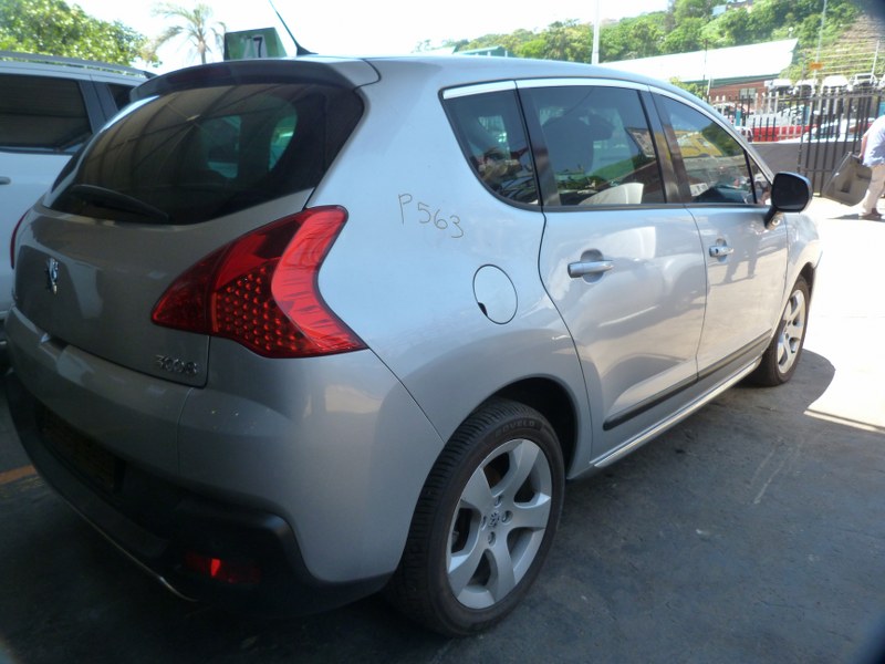 Peugeot 3008 1.6 THP Premium AT Silver - 2011 STRIPPING FOR SPARES - Private Seller